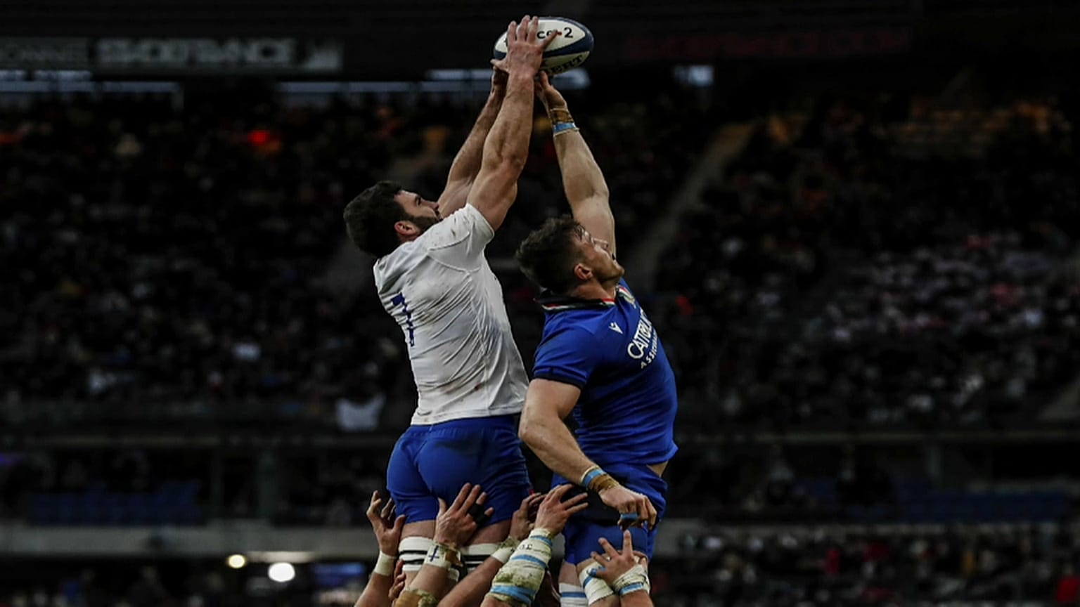 Rugby, Sei Nazioni: Francia batte Italia, a Parigi finisce 35-22
