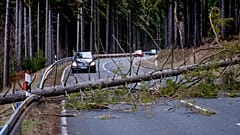 Warum heißt das Sturmtief Sabine? 50.000 in Bayern ohne Strom