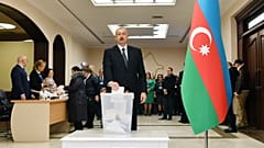  Azerbaycan'da erken seçimlerde resmi olmayan ilk sonuçlara göre Aliyev'in partisi YAP ilk sırada