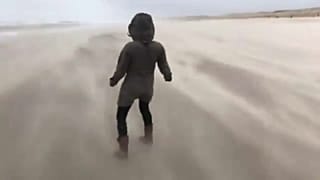 تندباد کیارا در ساحل هلند