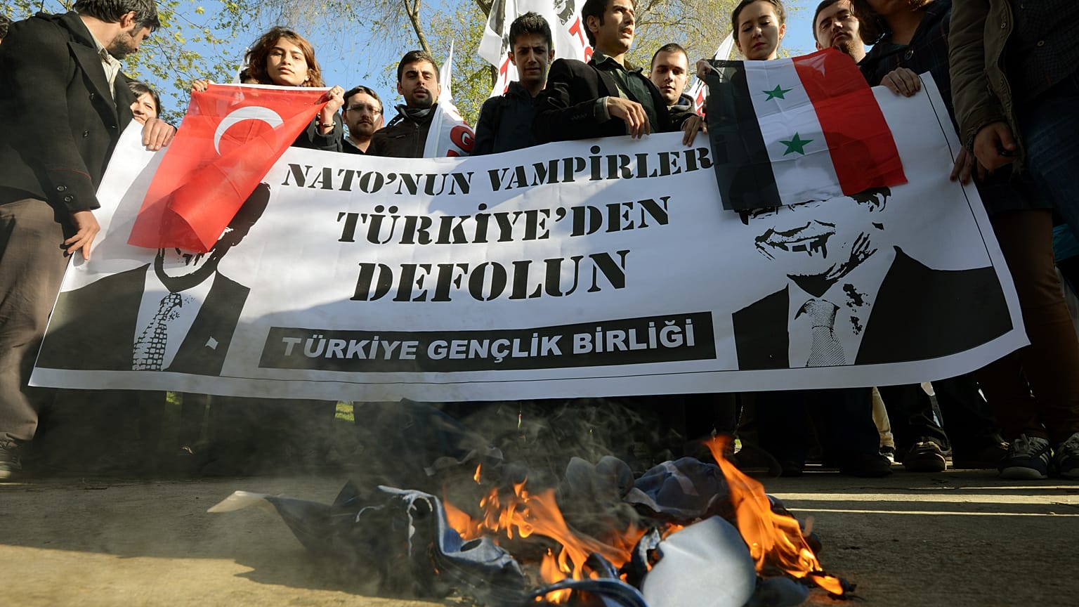 NATO'ya olumsuz bakışın en yüksek olduğu ülke Türkiye çıktı