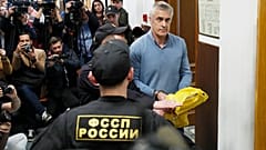 Инвестору продлили домашний арест