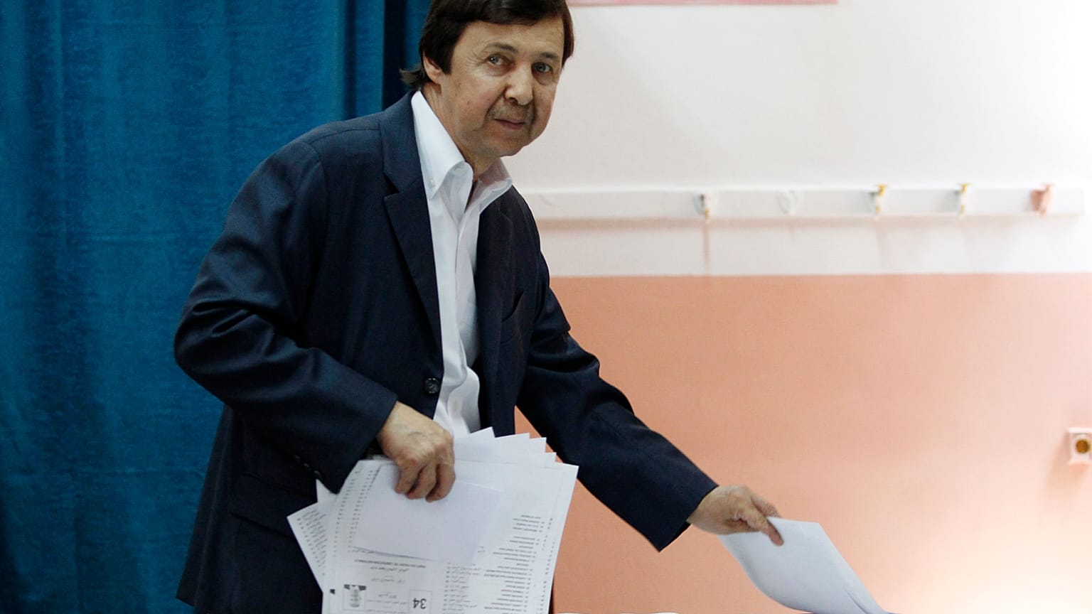 Algeria: confermati 15 anni di carcere per Bouteflika jr