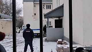 #euroviews : un procès fait scandale en Russie, la CDU en crise, les déchets plastiques en Malaisie