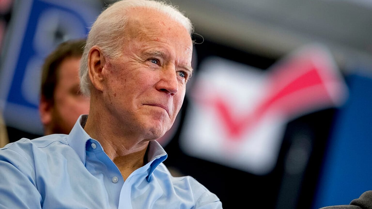 Joe Bidennek sok múlik a keddi előválasztáson