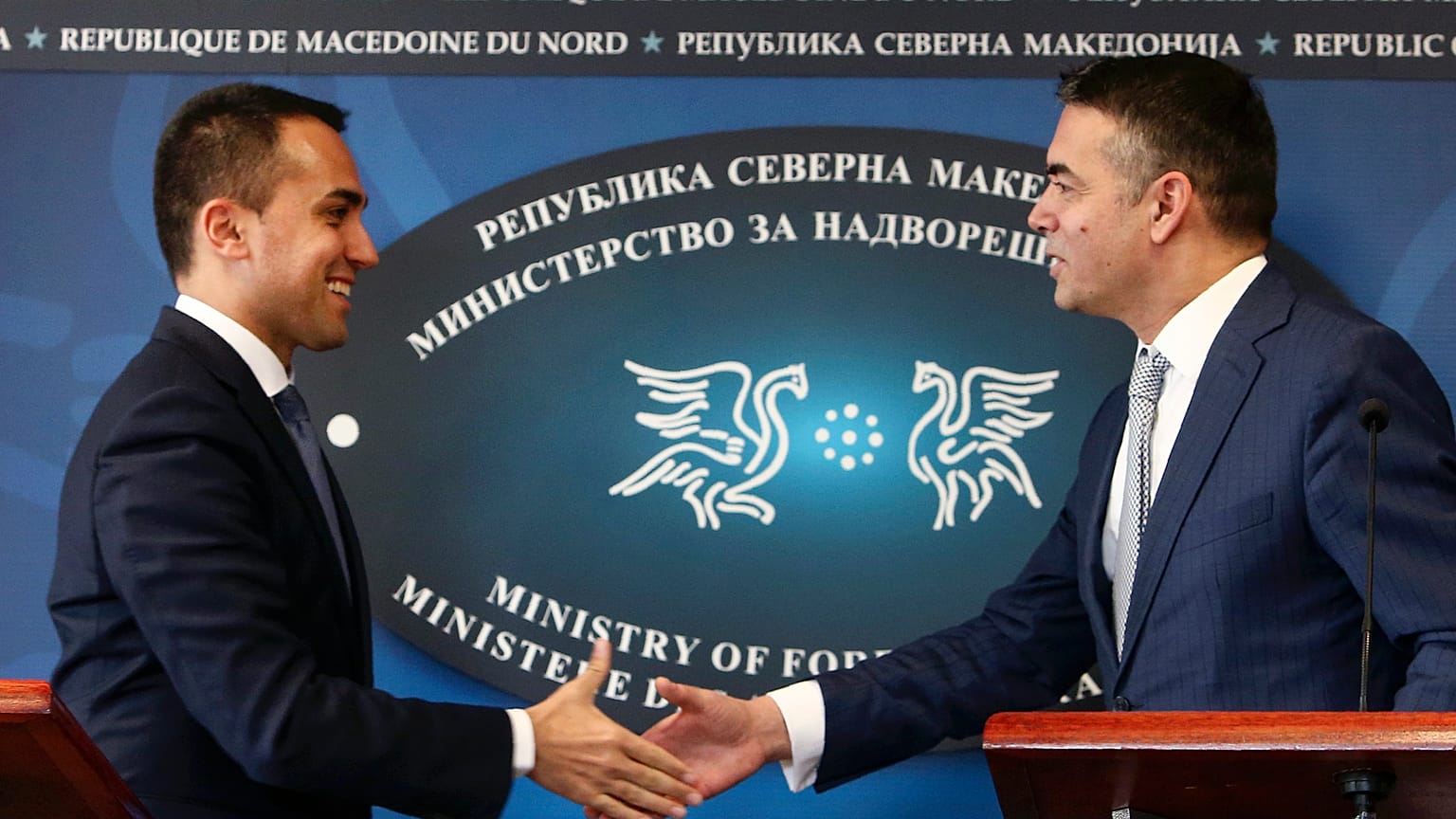 Η Ρώμη θέλει τα Σκόπια στην Ε.Ε.
