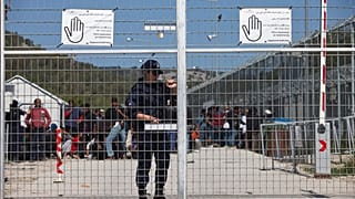 Új menekülttáborokat építtet a görög kormány