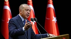 Erdogan sagte in Ankara, die syrische Regierung werde einen "sehr sehr hohen Preis" für Angriffe auf türkische Truppen bezahlen.
