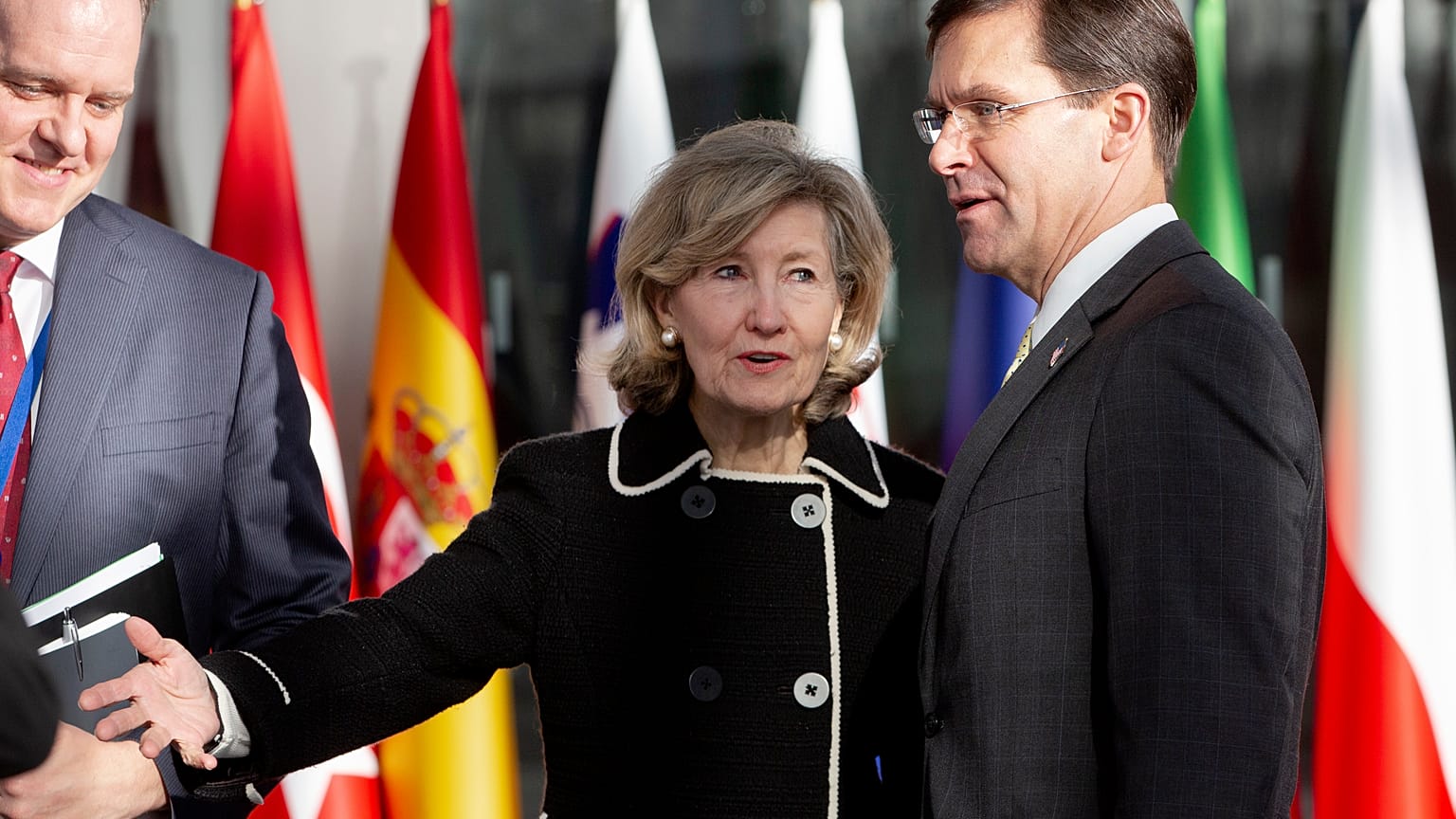 ABD Savunma Bakanı Mark Esper ile ABD NATO Temsilcisi Kay Bailey Hutchison