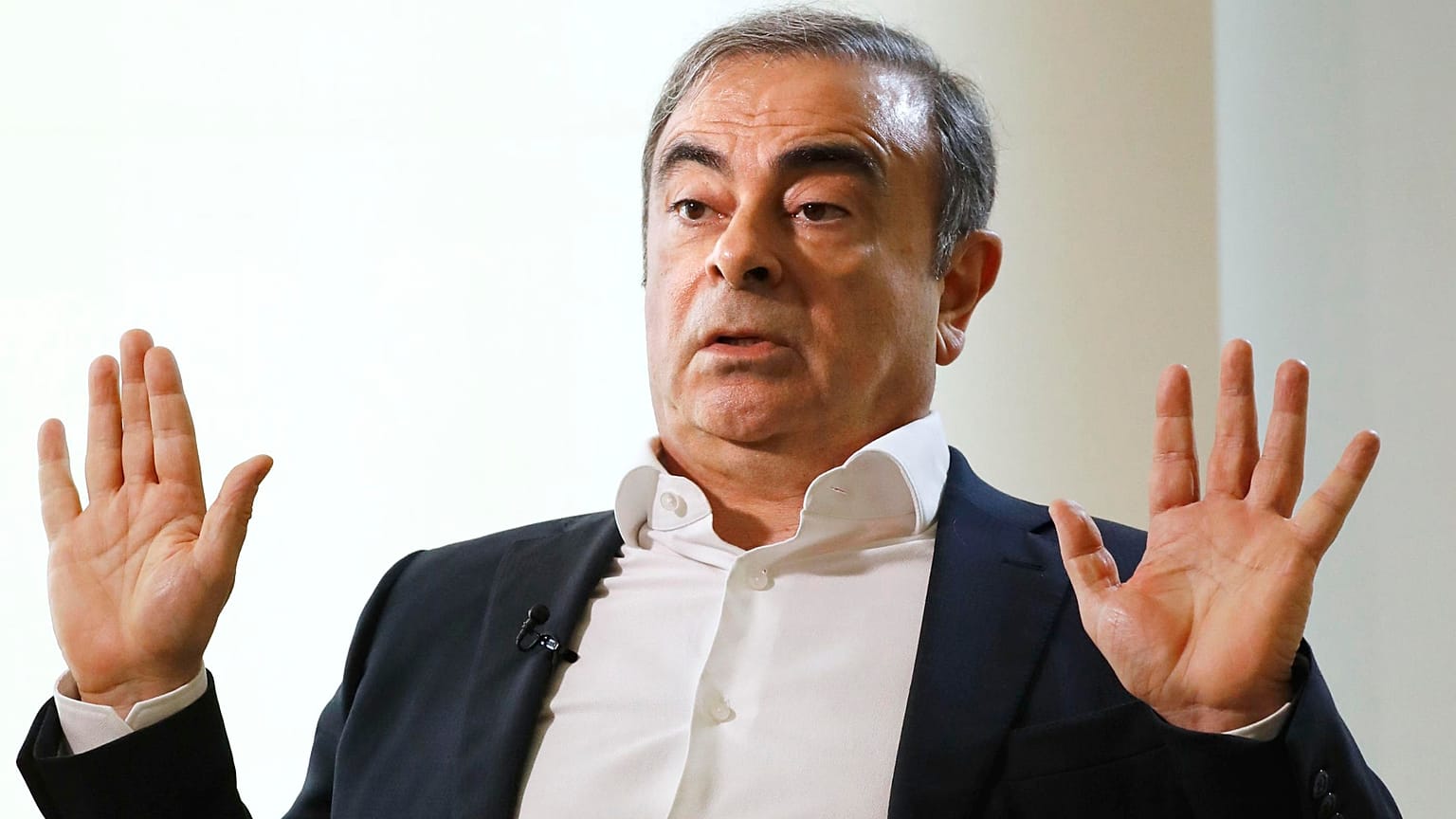 Nissan Lübnan'a kaçan eski Nissan Üst Yöneticisi Carlos Ghosn'a tazminat davası açtı