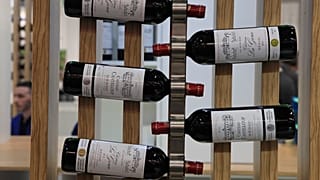 ABD'nin ek vergisiyle zarara uğrayan Fransız şarap üreticileri 300 milyon euro tazminat talep etti 