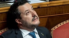 Salvini irá a juicio por dejar a la deriva un barco con inmigrantes
