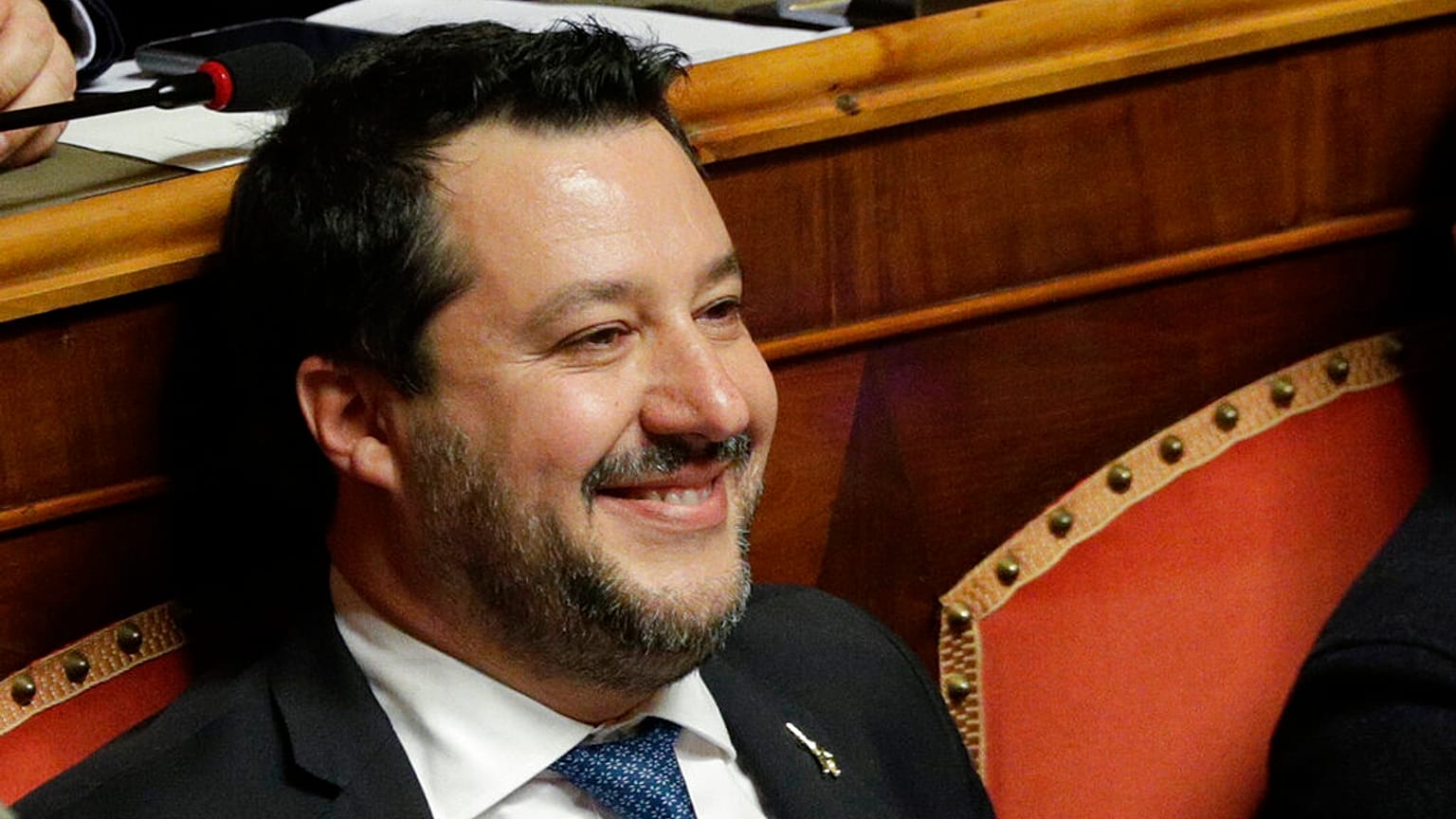 Bíróság elé áll Matteo Salvini a bevándorlók feltartóztatása miatt