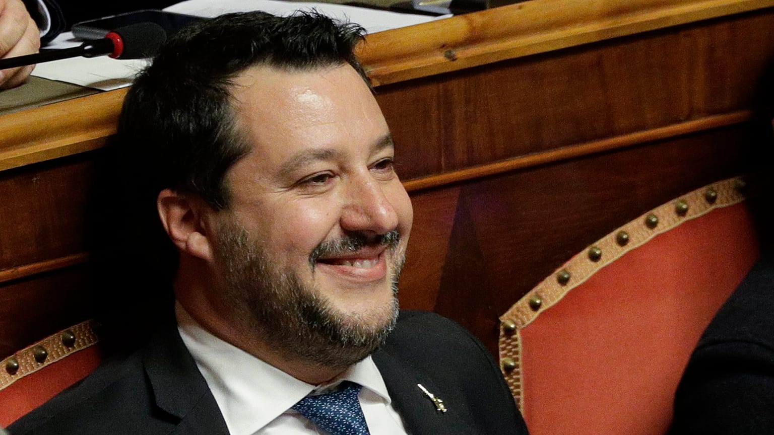 Σαλβίνι: Παραπέμπεται σε δίκη για παράνομο αποκλεισμό μεταναστών