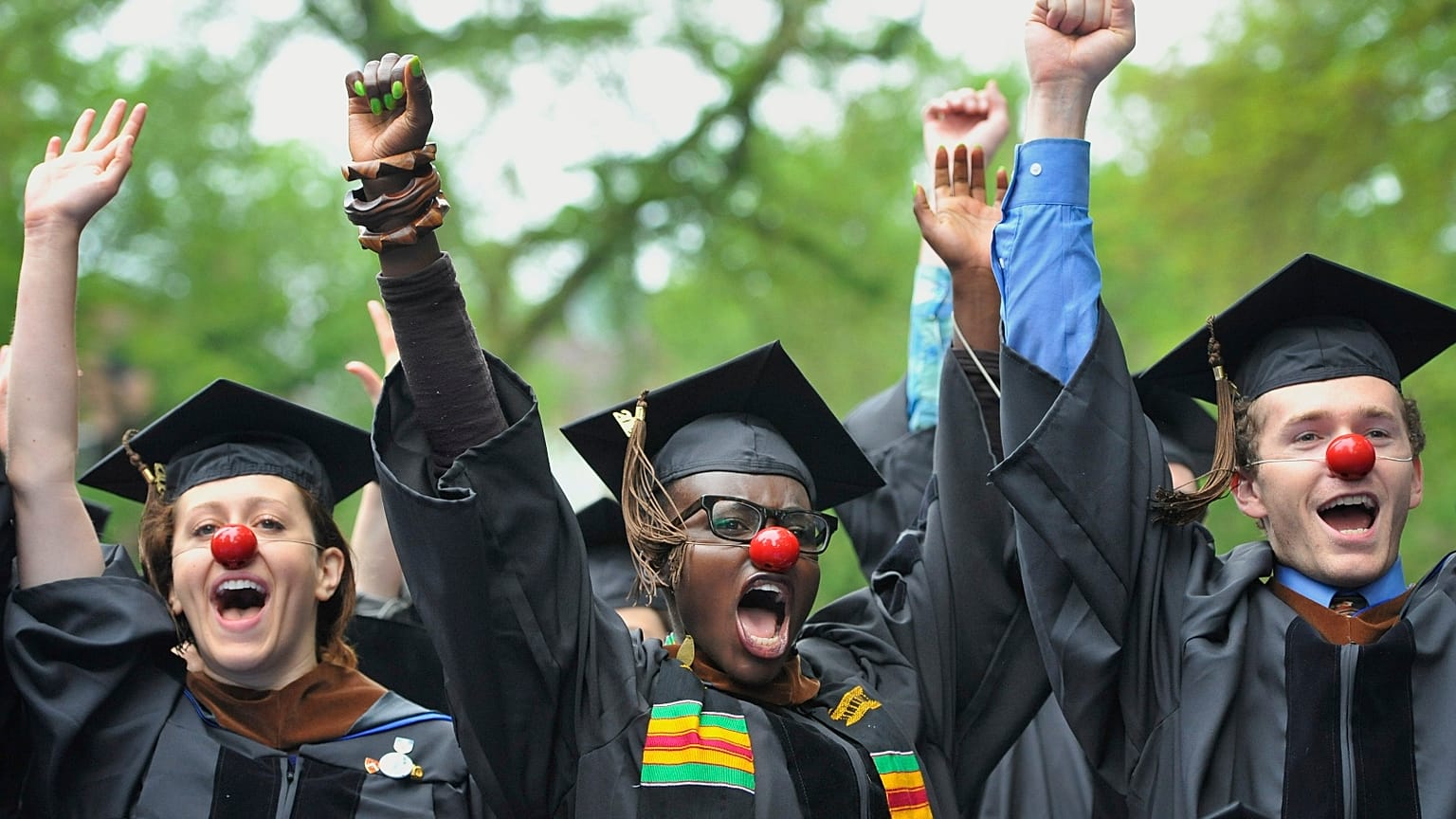 Diplomaosztás után a Yale-en