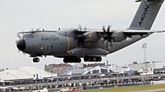 Транспортник A400M — одна из причин проблем