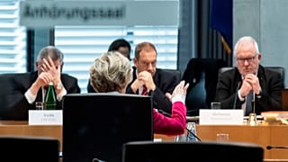 Ursula von der Leyen admite haber cometido errores en la contratación de expertos externos
