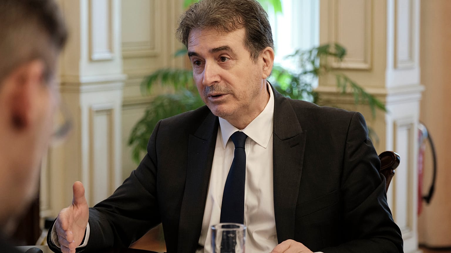 Μ. Χρυσοχοΐδης: «Οι αλλοδαποί που παρανομούν θα φύγουν από την χώρα»