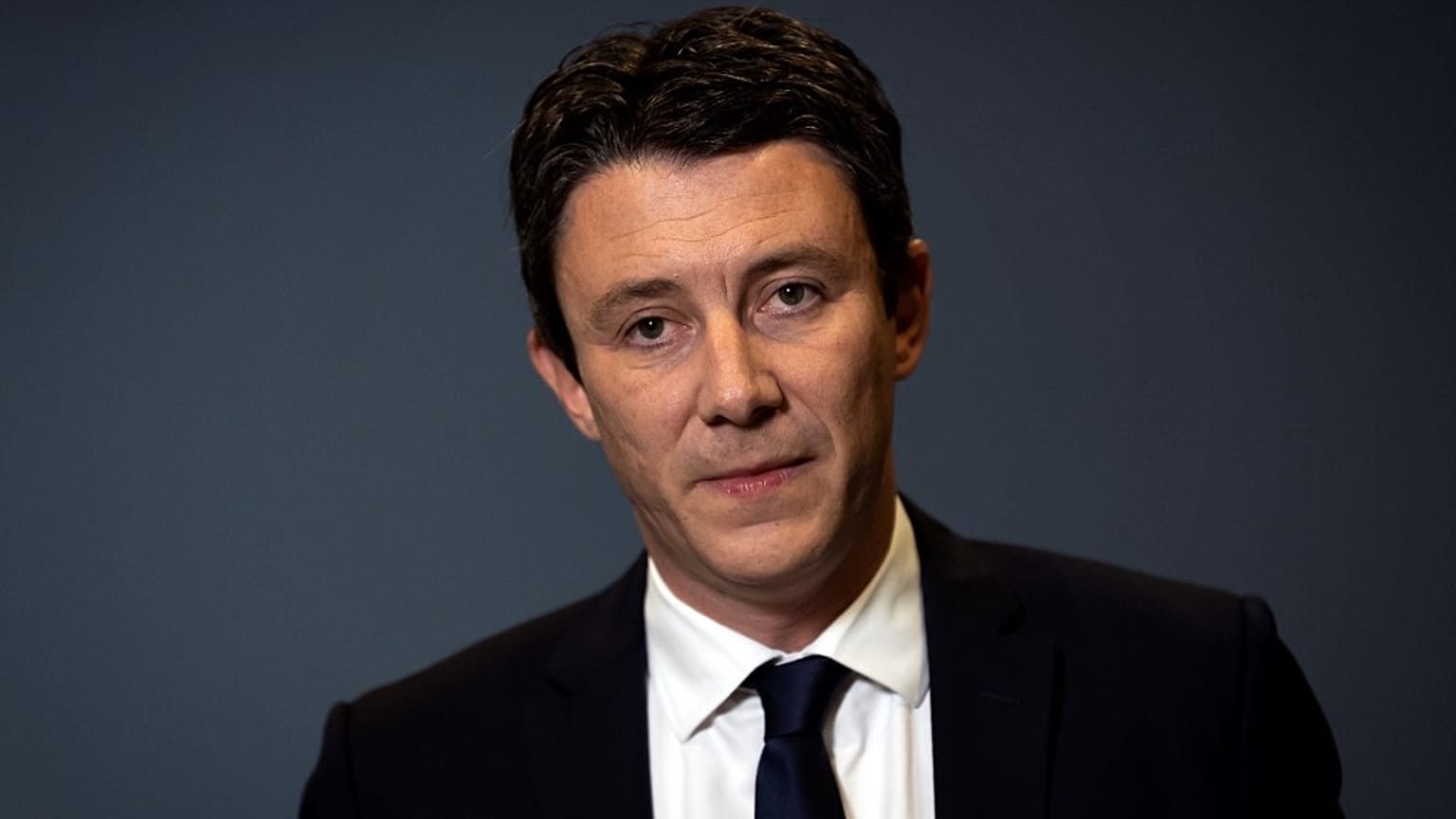 Macron's Paris mayoral candidate quits after sex video publication