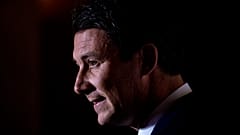 Париж из рук вон: соратник Макрона угодил в секс-скандал