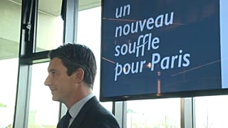 Escândalo sexual afasta candidato à Câmara Municipal de Paris