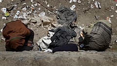 پلیس افغانستان: ۹ بی‌خانمان معتاد به ضرب گلوله افراد ناشناس کشته شدند