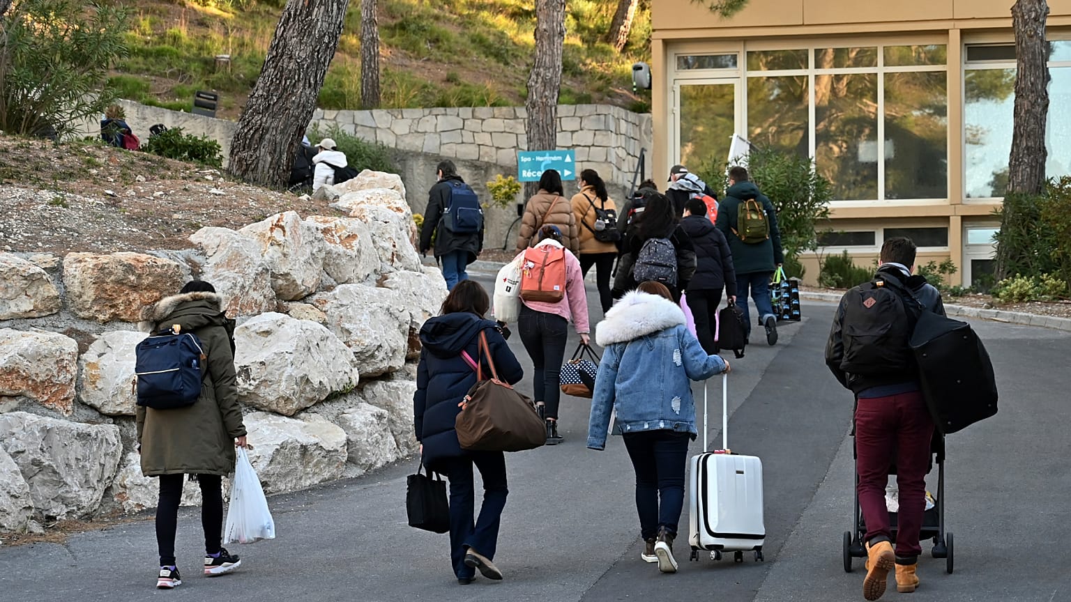 Coronavirus : les personnes placées en quarantaine à Carry-le-Rouet quitte le centre de vacances