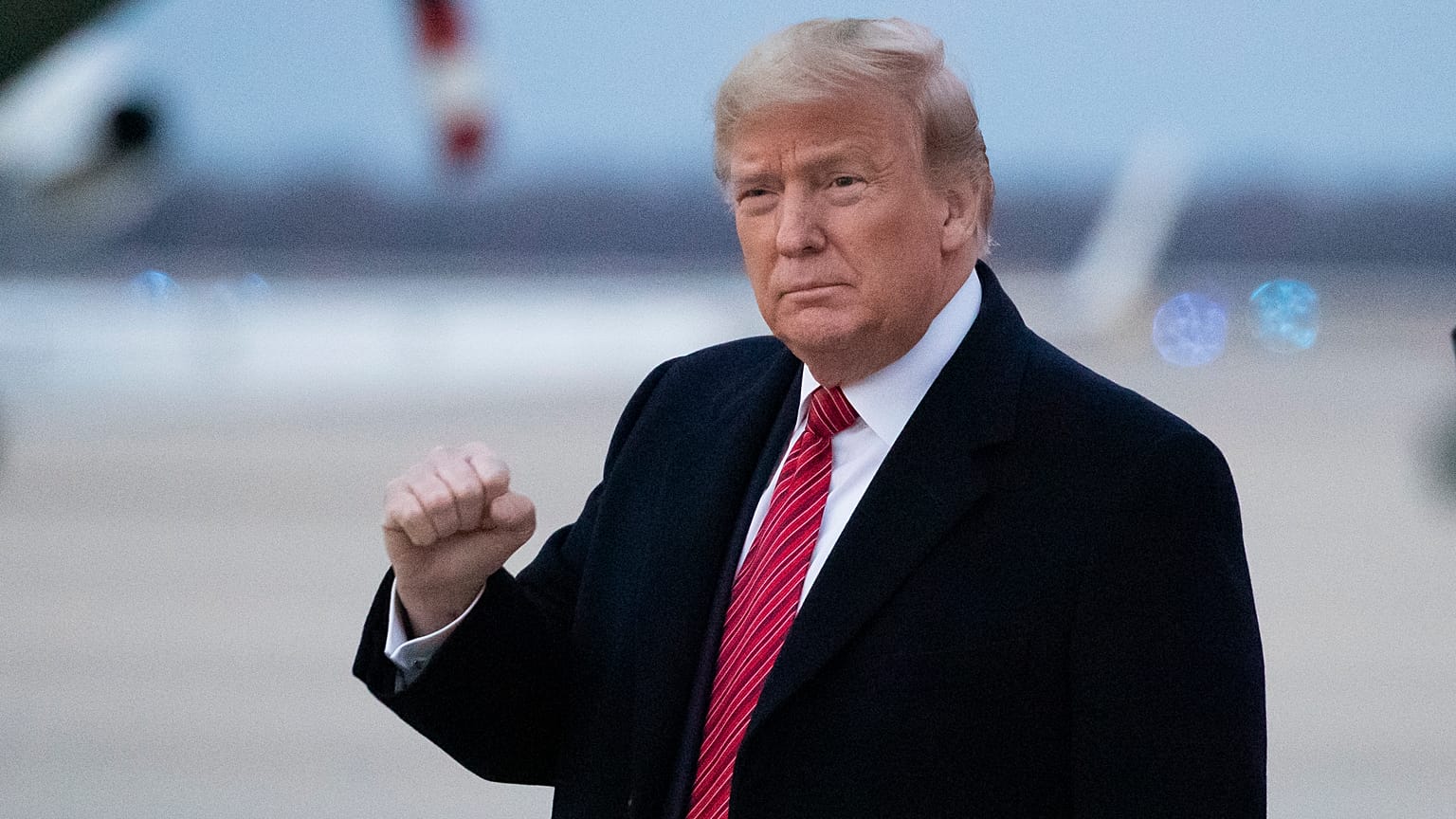 Trump öncelikli hedefler yerine bilinen biri olduğu için bin Ladin'in oğlunun öldürülmesini istemiş