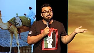 الكوميديا تحطّ رحالها بدبي