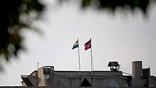 Hindistan, özel statüsü olan Keşmir'i federal idareye katmıştı