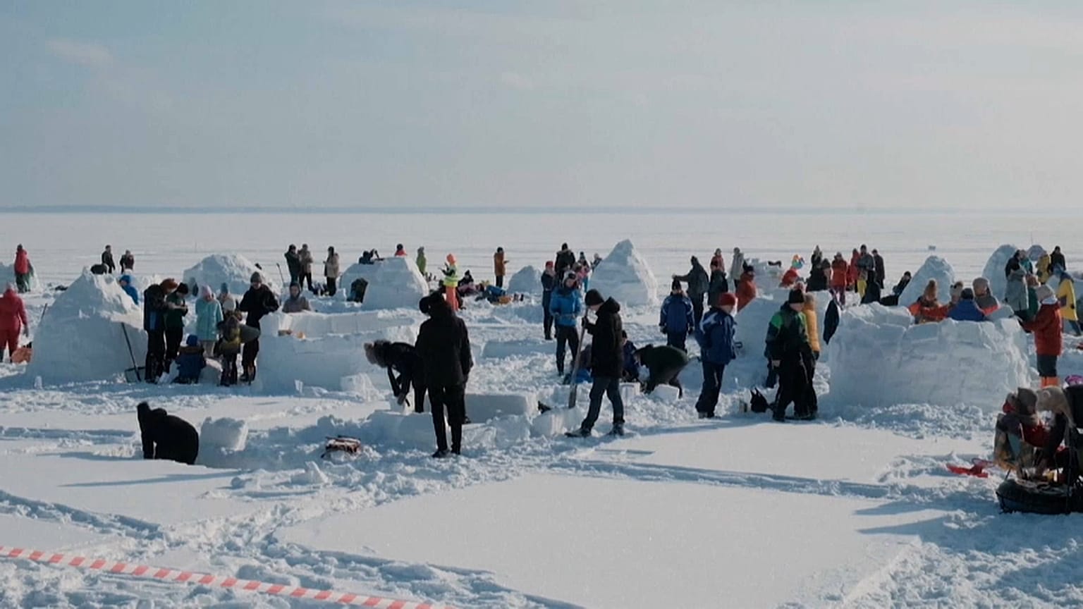 Nowosibirsk: Über 100 Teilnehmer beim Iglu-Wettbewerb