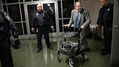 Harvey Weinstein quittant le tribunal pénal de Manhattan, le 18 février 2020. 