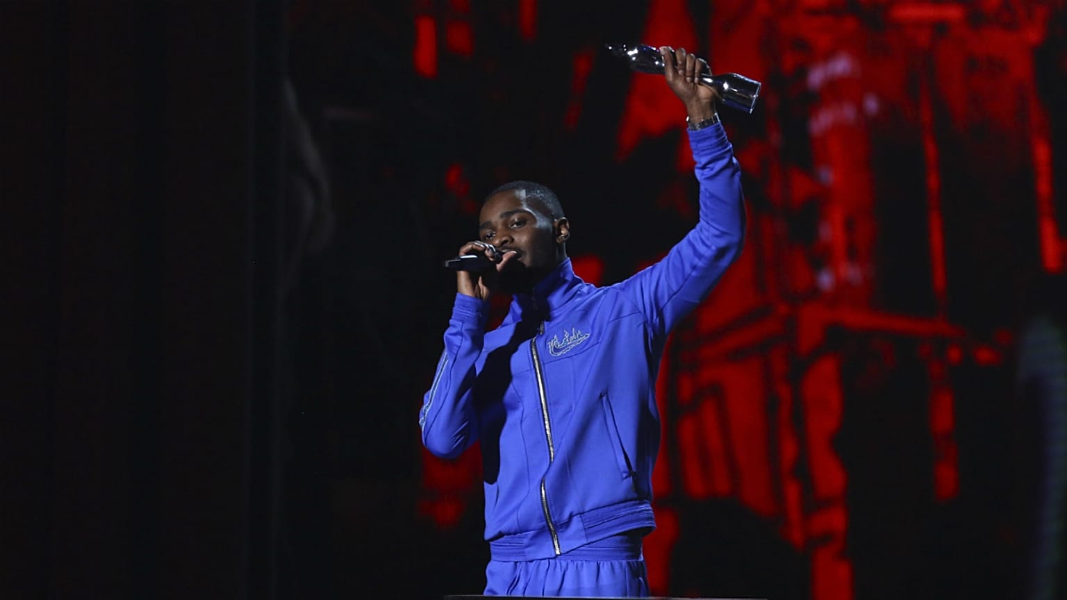 Rapper londrino recebeu o prémio britânico de melhor álbum do ano