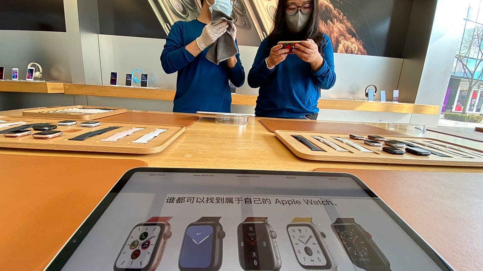 Apple'ın yeni ekonomik telefon modeli SE2'de tedarik sorunu yaşanabileceği iddiası