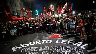 Πράσινο «τσουνάμι» υπέρ των αμβλώσεων στο Μπουένος Άιρες