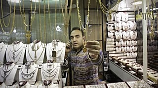 رکوردزنی تاریخی طلا در ایران؛ بازار نگران نتیجه انتخابات است؟
