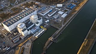 La planta de energía nuclear en Fessenheim, Francia
