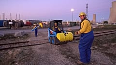 34 Greenpeace-Aktivisten dringen in AKW ein