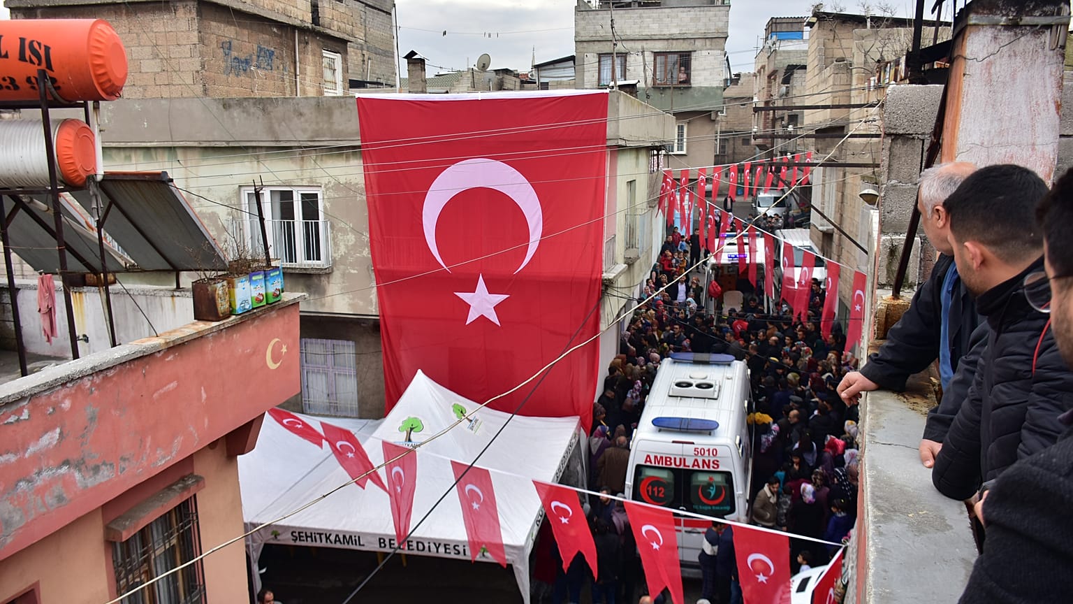 İdlib'de bir asker Suriye ordusunun saldırısında hayatını kaybetti