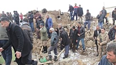 İran'da meydana gelen deprem Van'da hissedildi. En az 7 kişi hayatını kaybetti