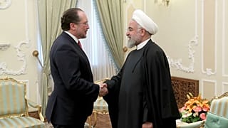 روحانی: تحریم‌ها مانند کرونا است، ترسش بیشتر از واقعیت آن است