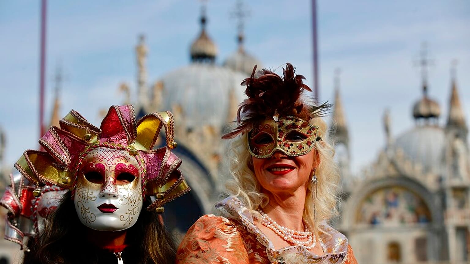 Veneza cancela Carnaval