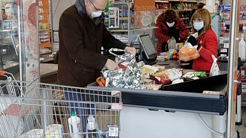 Einkauf in Zeiten des Coronavirus: Im Supermarkt von Casalpusterlengo