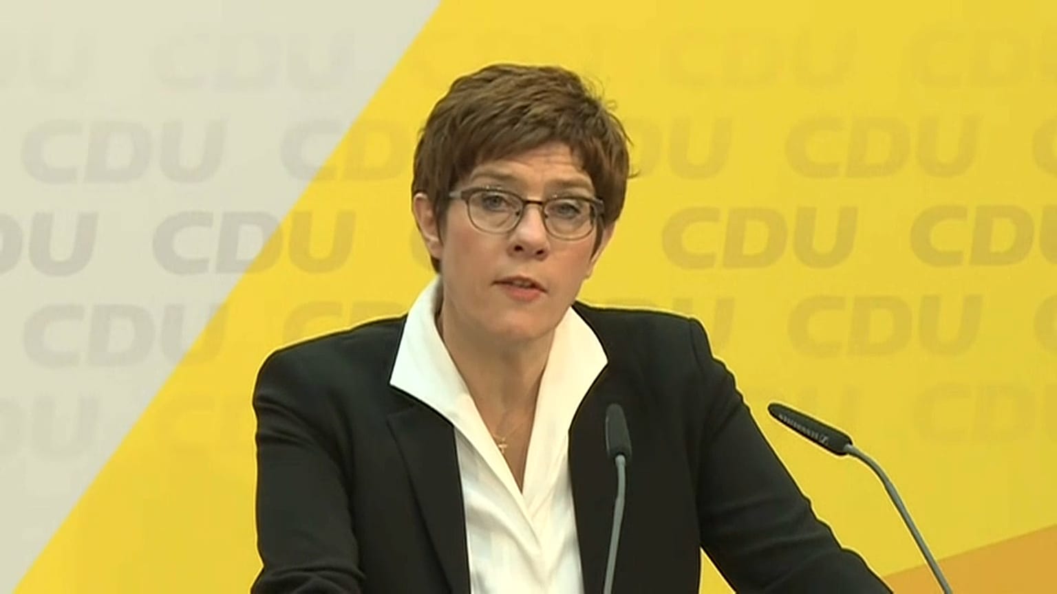 Kramp-Karrenbauer-Nachfolge: Entscheidung am 25. April