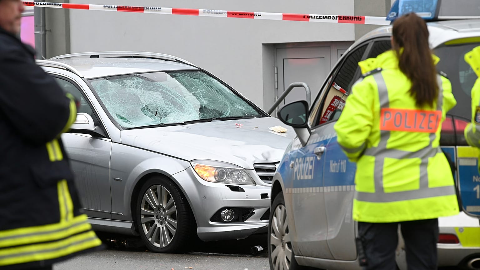 Γερμανία: Αυτοκίνητο παρέσυρε θεατές καρναβαλικής παρέλασης