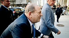 Harvey Weinstein colpevole di aggressione sessuale e stupro