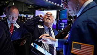 Wall Street afunda com receio do coronavírus