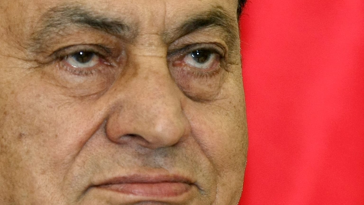 L'ex-président d'Egypte Hosni Moubarak pris en photo le 11 février 2009 à Istanbul, en Turquie
