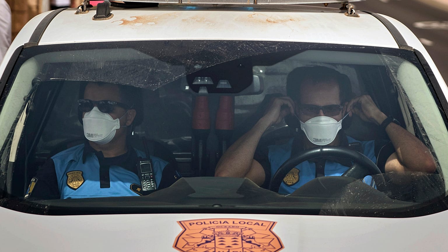 España prevé medidas para paralizar la actividad empresarial en caso de riesgo por coronavirus