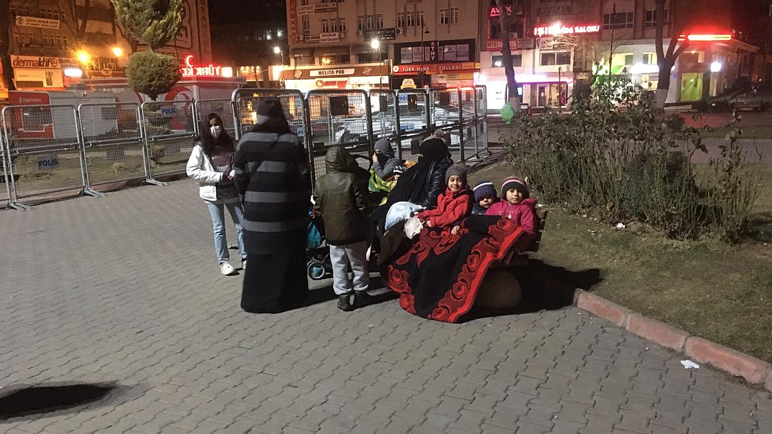 Malatya'da 4,9 şiddetinde deprem: Can kaybı ve yaralanma yok